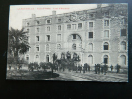 LA ROCHELLE                ECOLE FENELON          COUR D'HONNEUR - La Rochelle