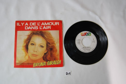 Di1- Vinyl 45 T - Sardou - Bruna Giraldi - Il N'y Pas Que L'amour - Autres - Musique Française