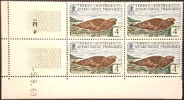 Timbre TAAF BLOC DE 4 Coin Daté, 13 B, Léopard De Mer, Sans Charnière, - Unused Stamps