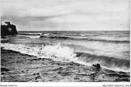 ABQP9-14-0816 - SAINT-AUBIN-SUR-MER - Jour De Tempete - Une Belle Vague - Saint Aubin