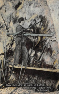 Australie - SUFFOLK Près Bendigo - Shaw Rock Drill At Work - Gold Mine Eaglehawk - Forage Mine D'Or - Voyagé (2 Scans) - Bendigo
