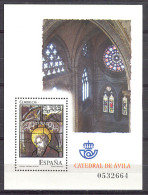 Spain 2005 Vidrieras Cat. Avila Ed 4196 (**) - Glasses & Stained-Glasses