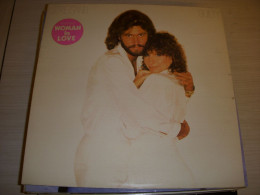 DISQUE VINYL 33 Tours STREISAND BARRY GIBB GUILTY WOMAN In LOVE 1980 - Autres