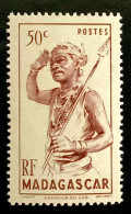 1946 MADAGASCAR DANSEUR DU SUD - NEUF** - Unused Stamps