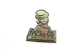 PIN'S    MAROSE  PARFUMEUR - Parfums