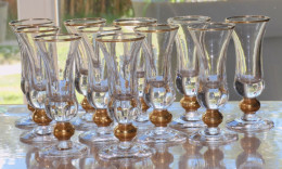 -11 ANCIENS VERRES à PIEDS FONDS TROMPEURS BORDS & BOULE PIEDS Dorés LIQUEUR      E - Verre & Cristal