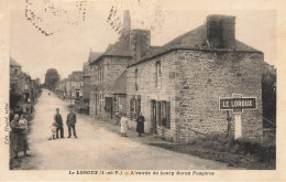 Le Loroux * L'entrée Du Bourg Foron Fougères * Village Villageois - Autres & Non Classés