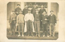 CPA  Photo  Anonyme "LE GANG DES CASQUETTES "  !! Année 1910 Env.* 2 Scans - Fotografie