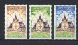 KHMERE  N° 329 à 331    NEUFS SANS CHARNIERE  COTE 2.20€    MONUMENT CONSTITUTION - Kampuchea