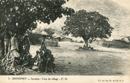 CPA Dahomey - Savalou - Coin De Village - Dahomey