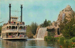 Parc D'Attractions - Disneyland Anaheim - Mark Twain Steamboat Passes Cascade Peak - Bateaux - CPM - Voir Scans Recto-Ve - Disneyland