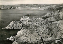 29 - Pointe Du Raz - Aux Environs De La Pointe Du Raz - La Baie Des Trépassés - Mention Photographie Véritable - CPSM Gr - La Pointe Du Raz