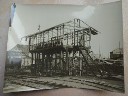 Grande Photo Gare De HIRSON Bombardée Durant La Seconde Guerre 39 - 45 - Hirson