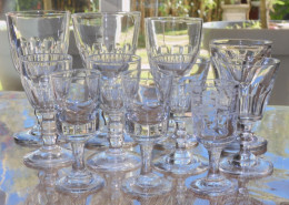 -LOT De 11 ANCIENS VERRES DIFFERENTES FORMES 7 MODELES Différents Collection      E - Glass & Crystal