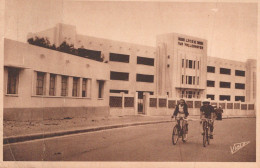 DAKAR LE LYCEE VAN VOLLENHOVEN - Sénégal