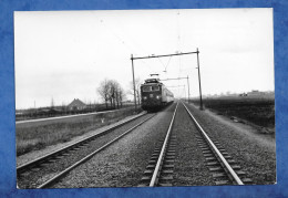 CP CARTE PHOTO LA VOIE FERREE MODERNE N° 370 Train  Pays Bas Ligne Rotterdam Cologne Près De Helmont - Equipo