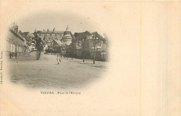 02* VERVINS   Place De Hongrie             MA84,0064 - Vervins