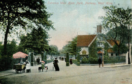 LONDON - WEST HAM - ENTRANCE WEST HAM PARK, PORTWAY  Lo1695 - London Suburbs