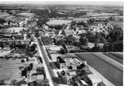 Saint-Pierre-de-Chemillé Vue Aérienne Du Village - Chemille