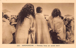Madagascar - Femmes Hova En Grand Deuil - Ed. L'Oeuvre Des Prêtres Malgaches 232 - Madagascar