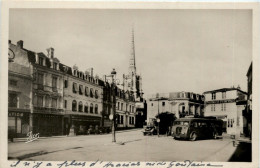 Lucon - Place Des Acacias - Lucon