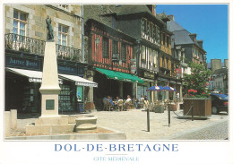 35 DOL DE BRETAGNE LES MAISONS - Dol De Bretagne