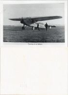 Postcard Sydney Taxi-ing In At Sydney. Flugwesen - Flugzeuge REPRO 1960 - Sydney