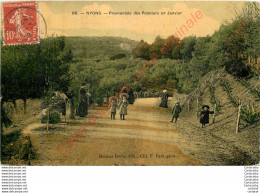 26.  NYONS .  Promenade Des Palmiers En Janvier .  ( CPA Animée Vernie ). - Nyons