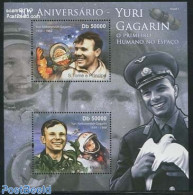 Sao Tome/Principe 2011 Yuri Gagarin 2v M/s, Mint NH, Transport - Space Exploration - Sao Tomé E Principe