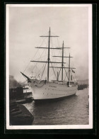 AK Hamburg, Segelschiff Hein Godenwind, Dreimastbark  - Segelboote