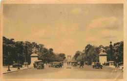 75 - Paris - Avenue Des Champs-Elysées - Automobiles - Correspondance - CPA - Voyagée En 1938 - Voir Scans Recto-Verso - Champs-Elysées