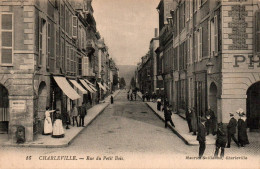 N°459 W -cpa Charleville -rue Du Petit Bois- - Charleville