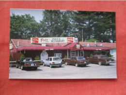 Pal's Pizza Restaurant. Coca Cola Signs Classic Autos Seabrook - New Hampshire    Ref 6389 - Andere & Zonder Classificatie