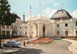 Automobiles - Aix Les Bains - Le Grand Casino. Palais De Savoie - CPM - Voir Scans Recto-Verso - Turismo