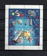 DDR 1971 Space, 10 Years Of Manned Spaceflights Sheetlet MNH - Europa