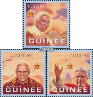 Guinea 9942-9944 (kompl. Ausgabe) Postfrisch 2013 Papst Benedikt XVI - Guinea (1958-...)