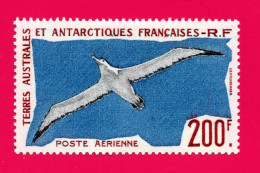 TAAF 1956 / 1959 - Poste Aérienne N° 4 * - - Neufs