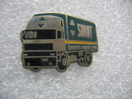 Pin's Camion Porteur DAF Des Transports SMAT - Transports