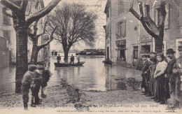 Gard - Pont-Saint-Esprit - La Rampe Du Pont Lors De La Crue Du Rhône - Pont-Saint-Esprit