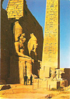 THE GREAT PYLON AND OBELISK, LUXOR TEMPLE, EGYPT. UNUSED POSTCARD Mm5 - Louxor