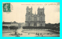 A750 / 309 51 - VITRY LE FRANCOIS Eglise Place D'Armes - Vitry-le-François