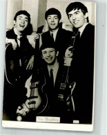 39825904 - The Beatles - Singers & Musicians