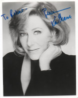 PHOTO GRAND FORMAT 1 - ENV 1 - CINEMA - PHOTO DEDICACEE DE L'ACTRICE AMERICAINE KAREN GRASSLE - Signed Photographs