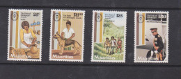 Mauritius 1981 25th Anniversary Of The Duke Of Edinburgh's Awards DOG MNH ** - Dogs