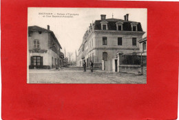 38----BOURGOIN---Caisse D'Epargne Et Rue Docteur-POLOSSON--voir 2 Scans - Bourgoin