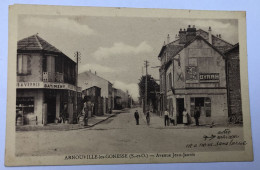 CPA 95 ARNOUVILLE Lès Gonesse - Avenue Jean Jaurès - Animé Personnages Commerces - Arnouville Les Gonesses