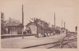 La Gare : Vue Intérieure - Digoin