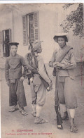 VIÊT-NAM . COCHINCHINE . Tirailleurs Annamites En Tenue De Campagne . Animée - Vietnam