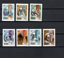 Hungary 1982 Space Flights Set Of 7 MNH - Europe