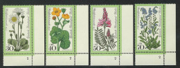 556-559 Wofa Wiesenblumen 1977, FN2 Satz ** - Unused Stamps